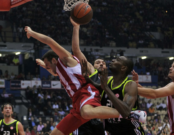 弗洛伦齐谈罗马vs那不勒斯争议判罚：拉赫马尼没有对科内犯规（弗洛伦齐评罗马战那不勒斯判罚风波：拉赫马尼未对科内犯规）