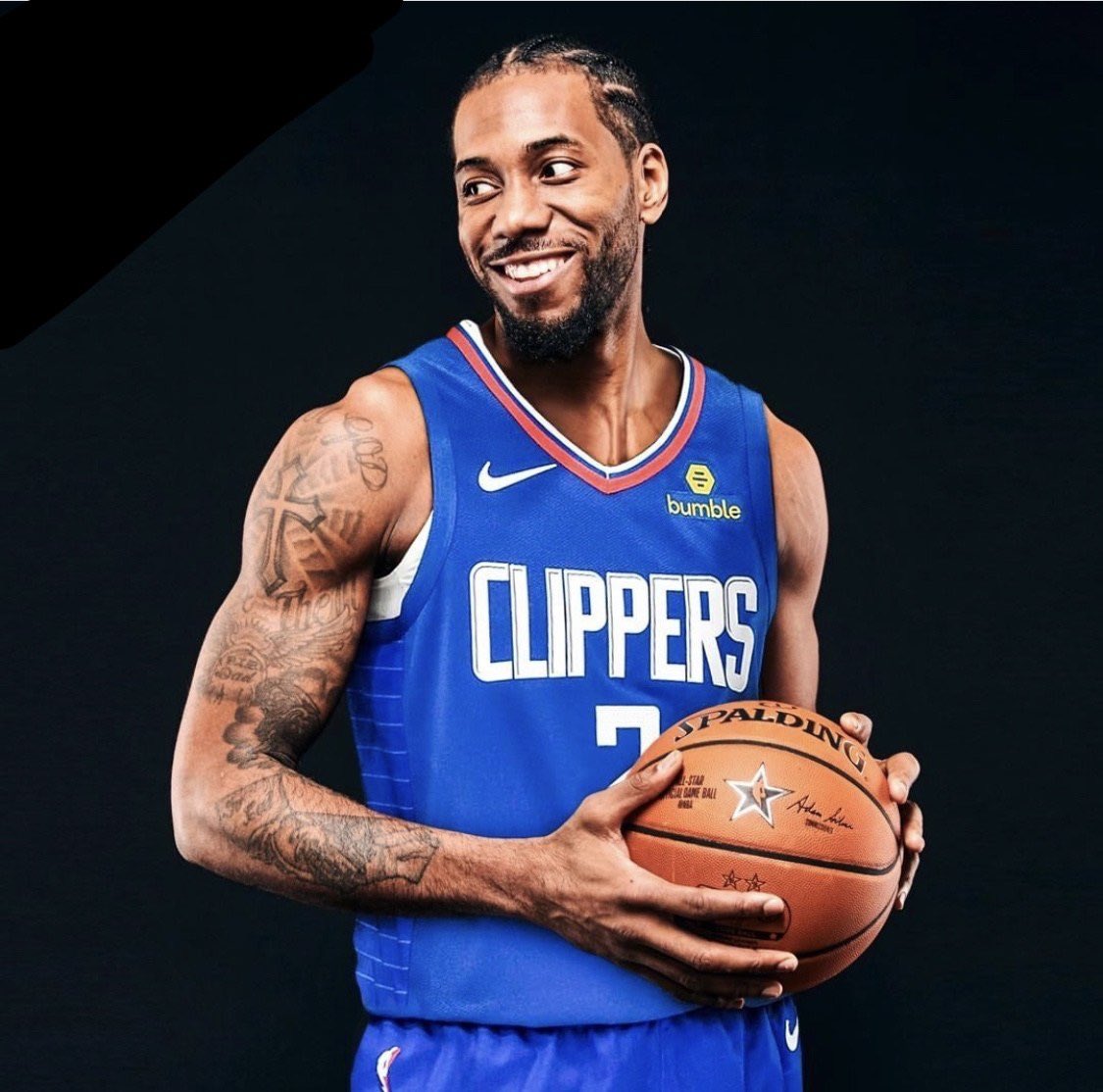 萨56：踢小球队是我们的短板，要以正确的心态全力以赴（萨56：打弱旅暴露短板，需以正确心态全力以赴）