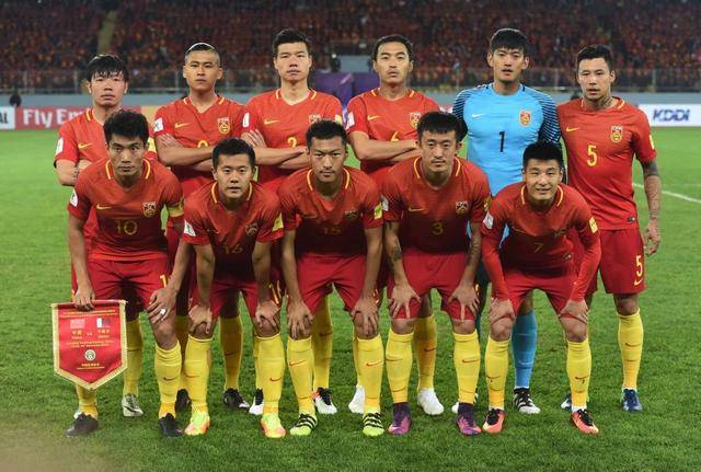 记者：维尼修斯续约谈判失败，皇马设定1.5亿欧初始转会费