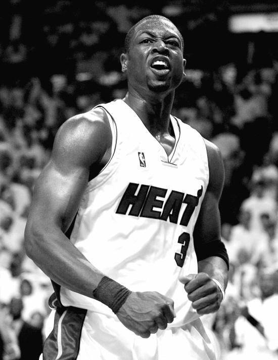 英超焦点战：阿森纳主场迎战切尔西,（英超重磅对决：阿森纳坐镇主场对阵切尔西）